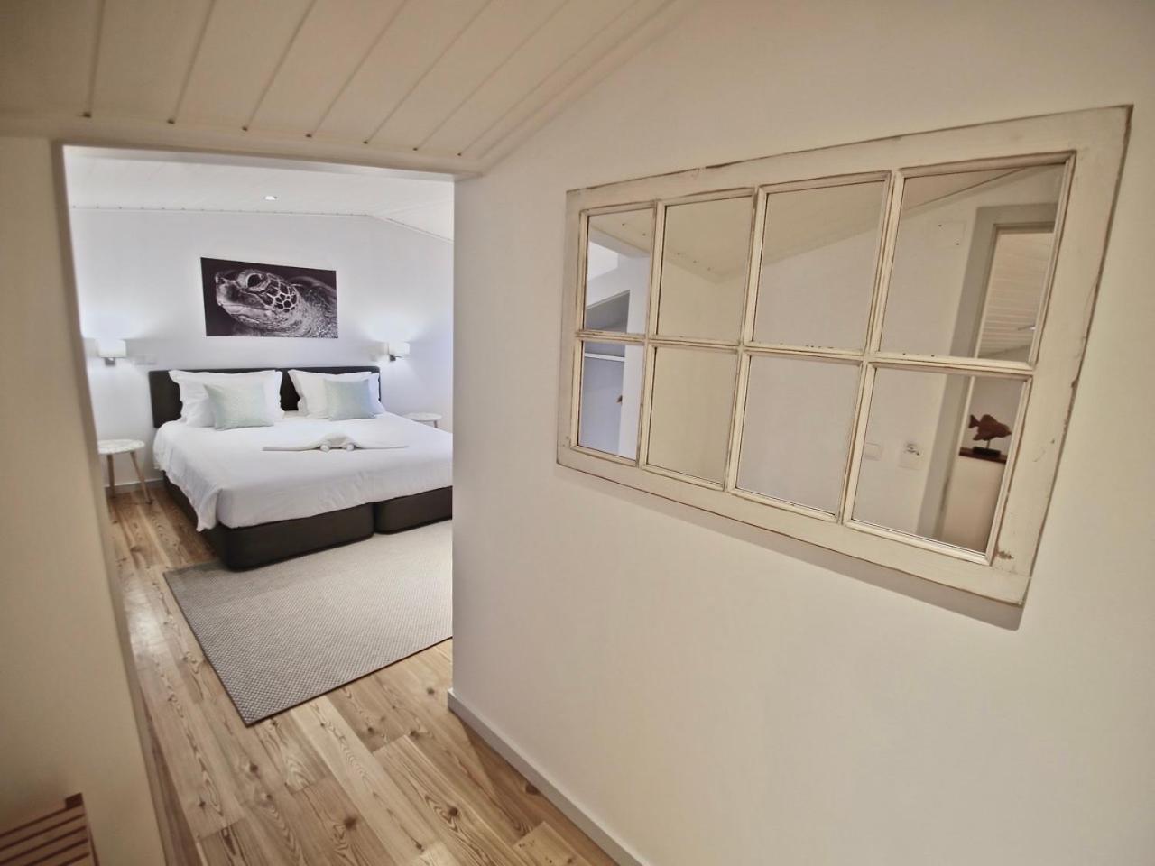 Manta Ray Lodge Horta  Eksteriør billede